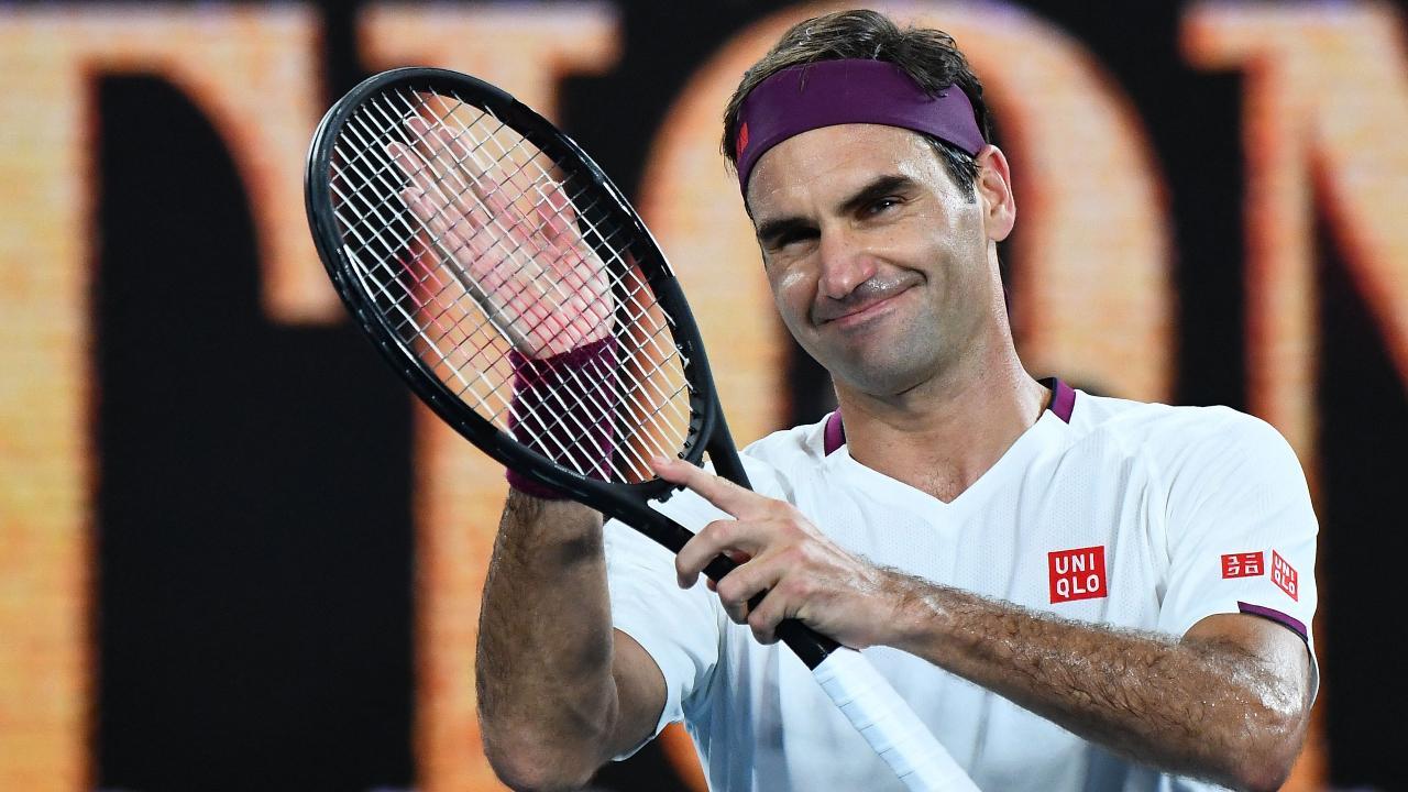 Roger Federer retires; Here's how Hardik Pandya, Dinesh Karthik, Carlos Alcaraz reacted to the shocking news!